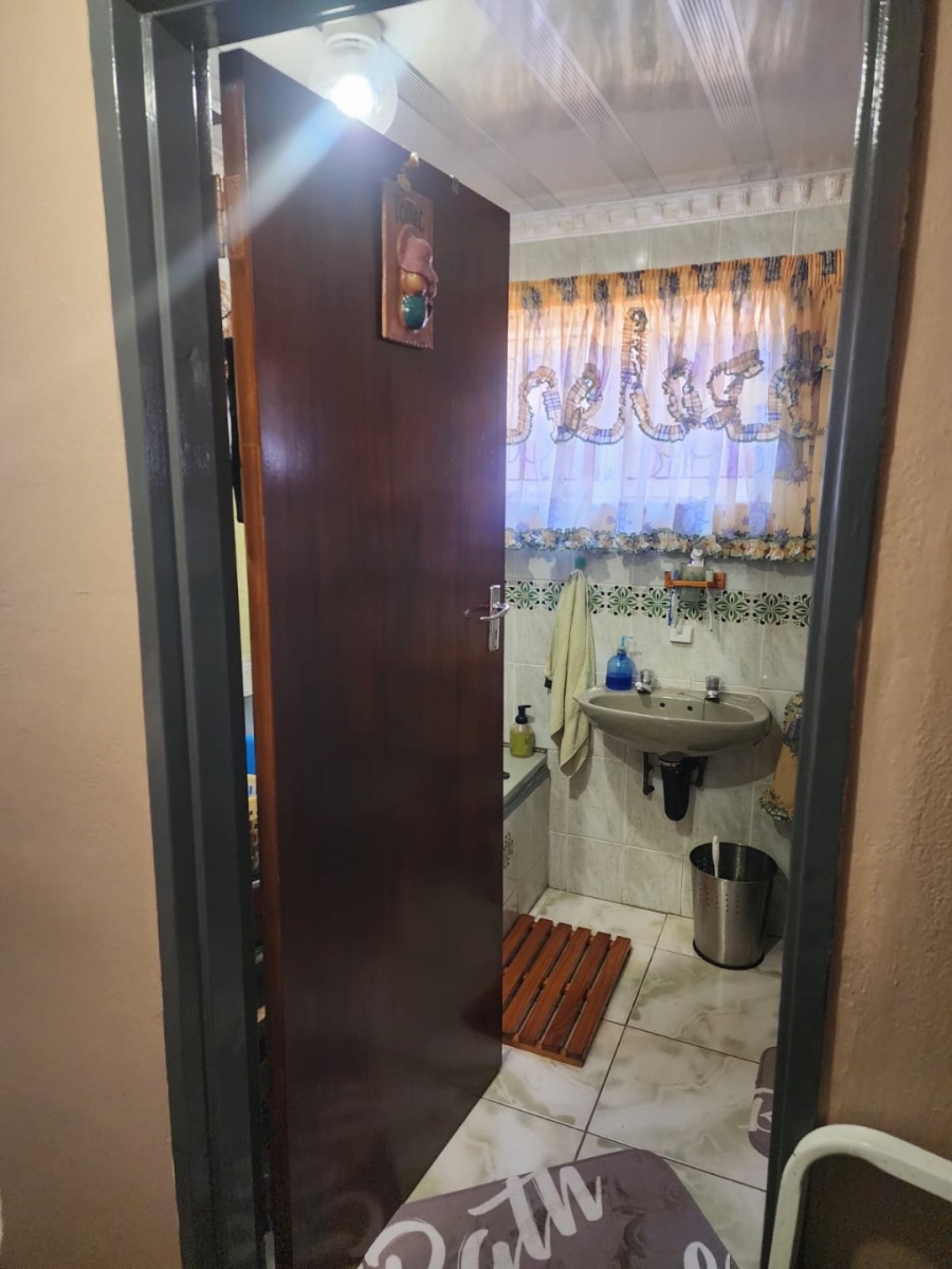 2 Bedroom Property for Sale in Jouberton North West